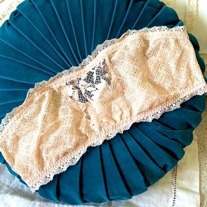 Victoria Secret size large bralette cream lace